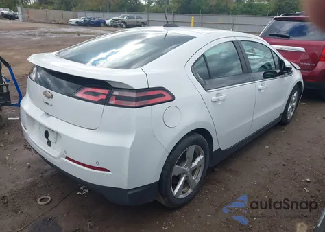 2015 Chevrolet Volt из США, поврежденный, VIN 1G1RA6E40FU111452